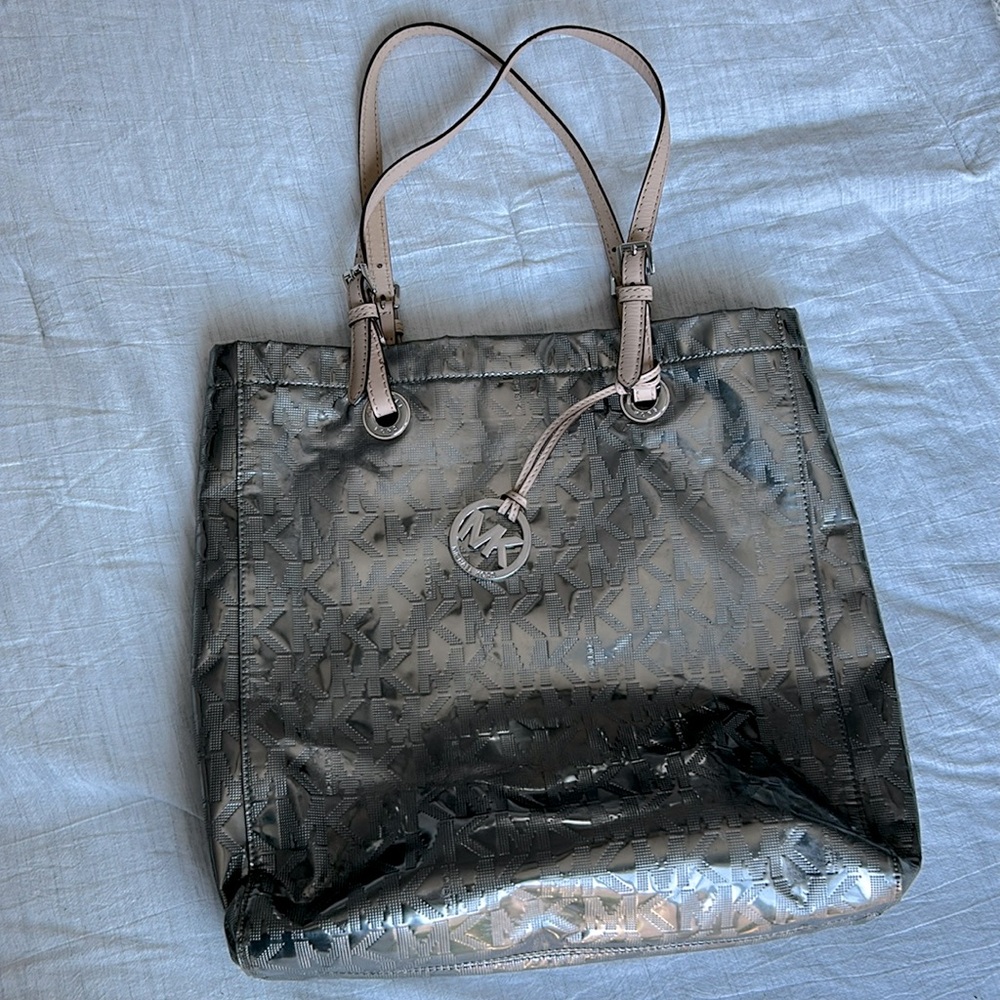 Michael Kors Silver tote bag